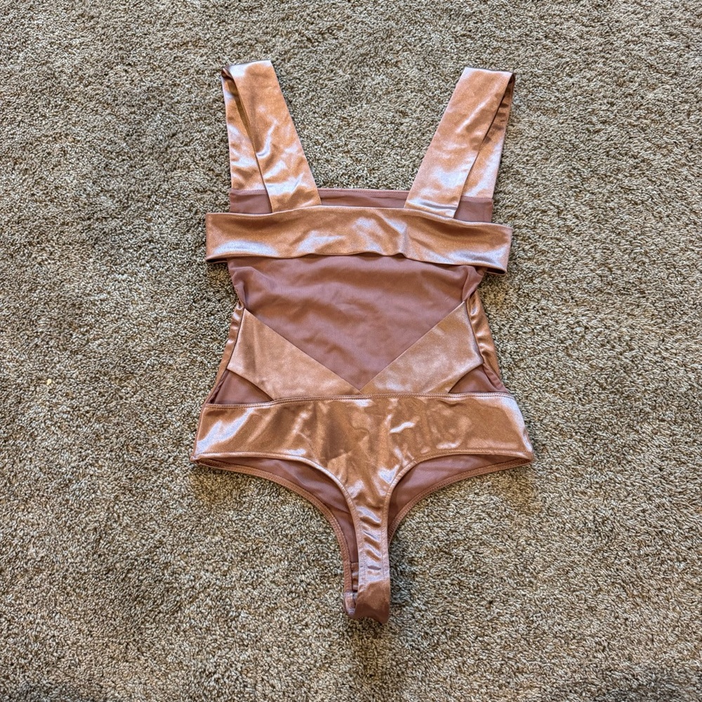 FREE PEOPLE Intimately NWT Oh She’s Strappy Satin Bodysuit, Pink Size M - Picture 4 of 6